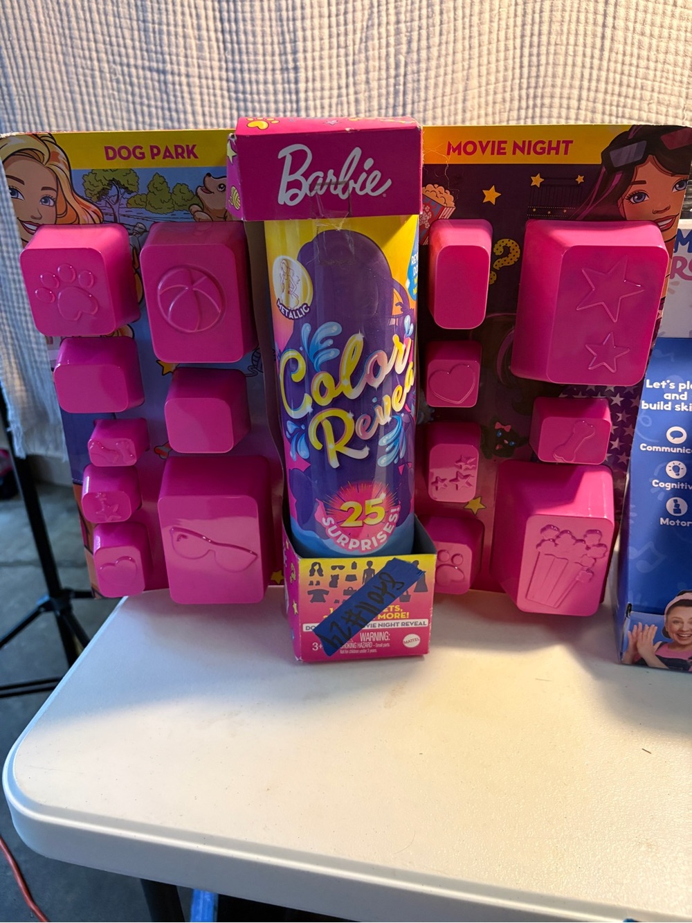 Nwt Barbie Color Reveal Surprise Capsule - Bright Pink